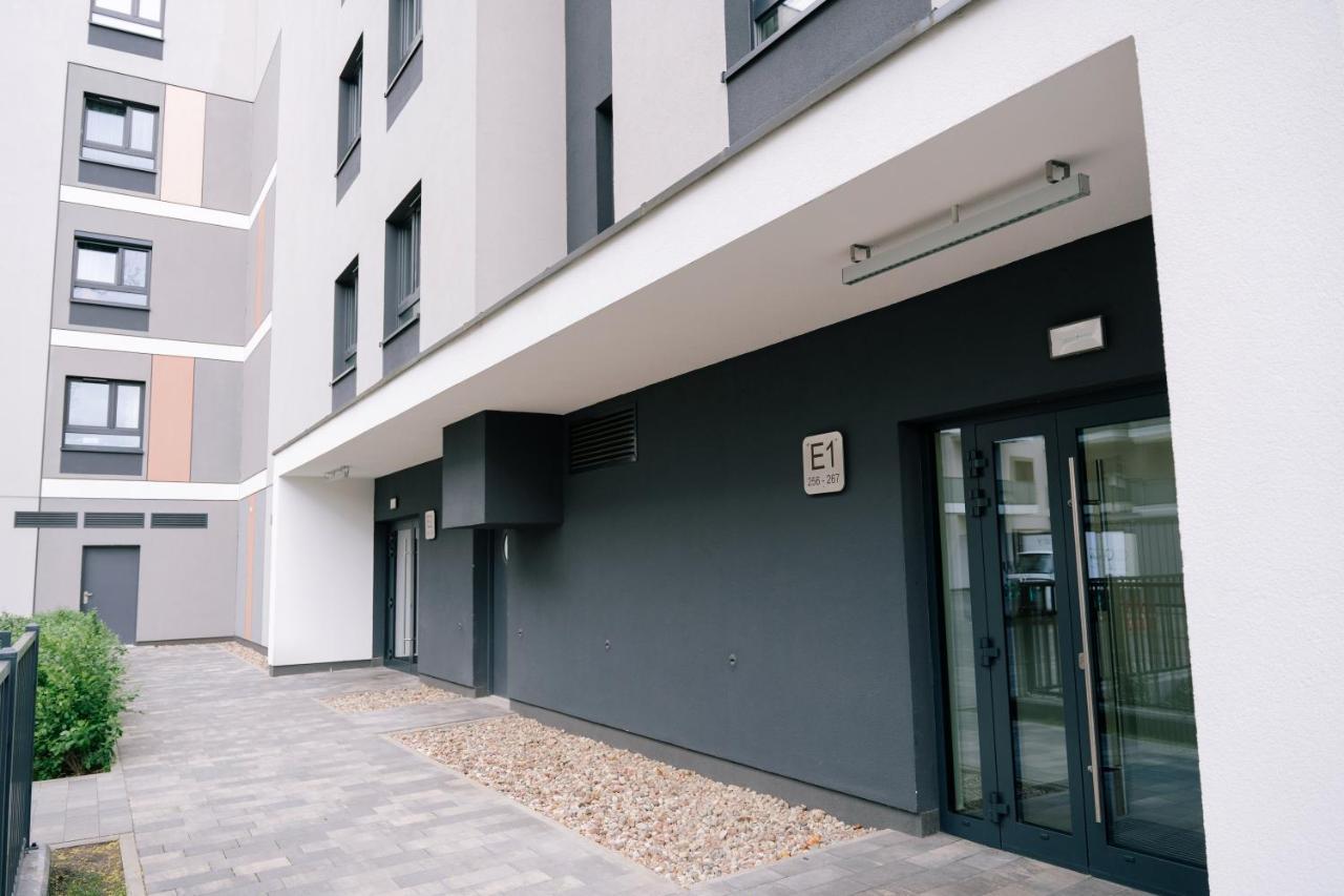 Racjonalizacji Business With Parking By Rentujemy * Warsaw